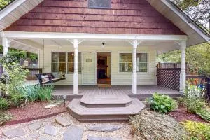 Cookie Cottage - Swannanoa