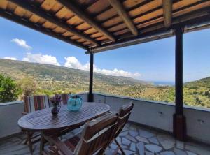 Village Sense, Pergola & Unlimited View