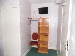 Hotels A L'Oree du Bois : Chambre Triple