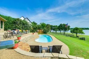 Lakefront Little Elm Home with Private Pool! - Aubrey