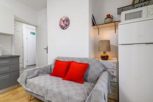 Apartments with parking space Rovinj - 19088