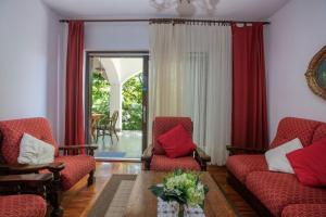 Apartments with parking space Vodice - 21216