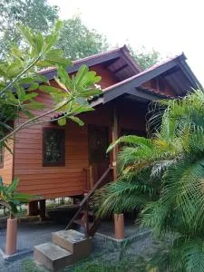 Najjamee Bungalows - Ban Chai Thale