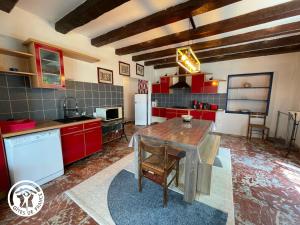 Maisons de vacances Gite La Gueriniere, 2 pieces, 4 personnes - FR-1-426-529 : photos des chambres