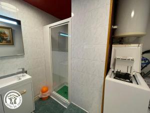 Maisons de vacances Gite La Gueriniere, 2 pieces, 4 personnes - FR-1-426-529 : photos des chambres