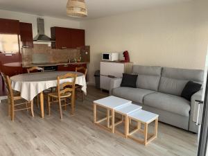 Appartements Appartement Fort-Mahon-Plage, 2 pieces, 4 personnes - FR-1-482-119 : photos des chambres