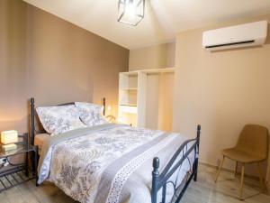 Maisons de vacances Gite Sarlat-la-Caneda, 4 pieces, 7 personnes - FR-1-616-313 : photos des chambres