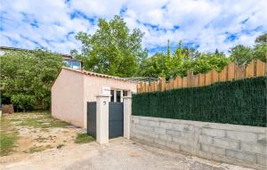 Maisons de vacances Awesome Home In Montfort-sur-argens With Outdoor Swimming Pool, Wifi And 3 Bedrooms : photos des chambres