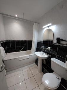 Classic Single Room room in Stanton House Hotel