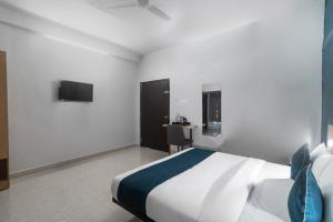 Super Namaskar Silver Key