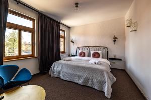 Double Room room in Porins Hotel