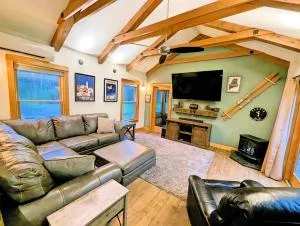 Waterfront 8 acres privacy and 5 min to LL Bean! - 刘易斯顿