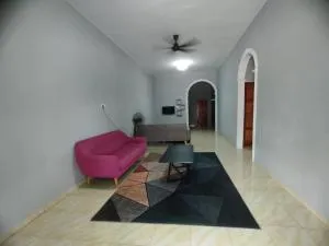 DAHLIA HOMESTAY Batu Pahat - Kampong Lapis Jiden