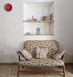 Casa Ginepro - Giardino Privato, Patio, AC a 5 Min dal Mare