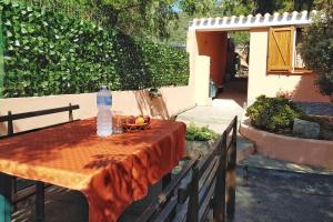 Casa Ginepro - Giardino Privato, Patio, AC a 5 Min dal Mare
