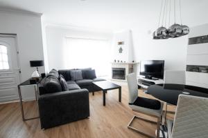 Villa 6pax baby friendly Near Dino Park&Beaches