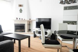 Villa 6pax baby friendly Near Dino Park&Beaches