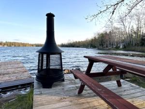 obrázek - Archie's Lakeside Cabin