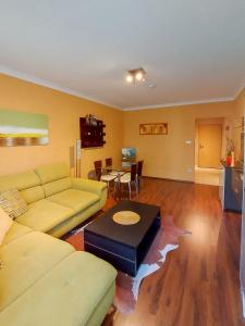 Harmony Apartments - Balcony, AC, Free Parking, Metro, Self Check-In