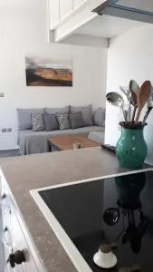 ZEN - 普拉提伊亚洛斯西弗诺斯