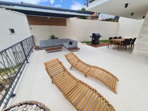 Villa Godimento w heated pool 