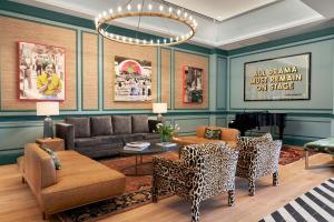 The Memphian, a Tribute Portfolio Hotel