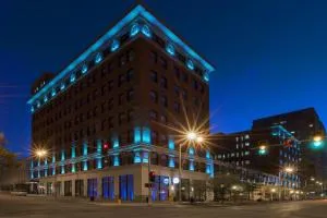 The Current Iowa, Autograph Collection - بيتيندورف