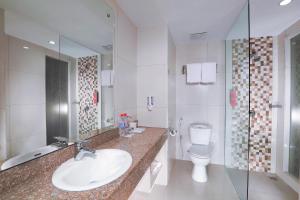 favehotel simpang lima semarang