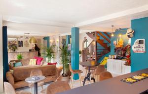 Hotels Les Pins Blancs en Provence : photos des chambres