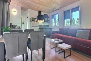 Chalets Les gites de L'Isle Jourdain : photos des chambres