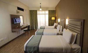 Standard Triple Room room in Wave International Hotel