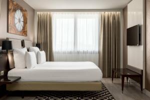 Hotels AC Hotel Paris Porte Maillot by Marriott : photos des chambres