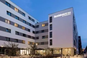 Residence Inn by Marriott Hamburg Altona - 施塔德