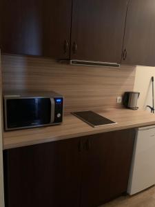 Park and pool apartment