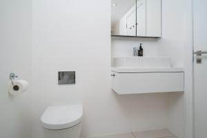 Aircon 2 Bedr, 3 Beds, 2 Bath Covent Garden, Subway