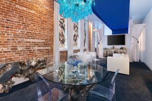 Two-Bedroom Executive Suite room in The Saint Hotel New Orleans French Quarter Autograph Collection