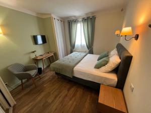 Hotels Le Clos d'Orange, Hotel & ville de Provence : photos des chambres