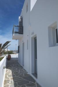 Studio Ornos Myconos Greece