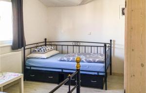 2 Bedroom Gorgeous Apartment In Zadar