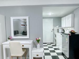 Sea sand sun Condominiums