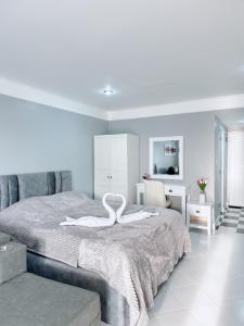 Sea sand sun Condominiums