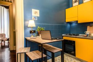 Royal Arthouse Apartment Luxury Apartment - Palazzo Caracciolo DArena