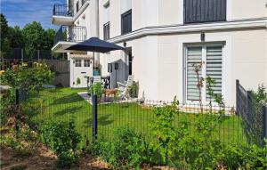 Beautiful apartment in Le Blanc-Mesnil with WiFi and 1 Bedrooms