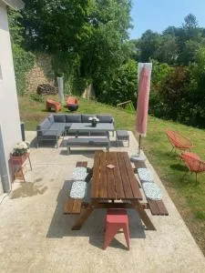 Tiny House Sedan - Floing