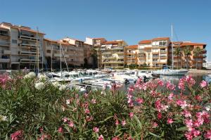Hotels Hotel du Port : photos des chambres