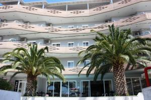 Hotel Cariatis Halkidiki Greece