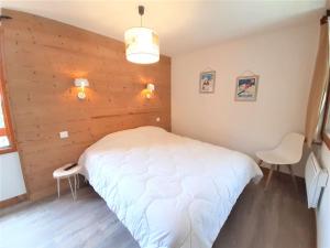 Appartements Appartement Saint-Lary-Soulan, 3 pieces, 6 personnes - FR-1-457-326 : photos des chambres