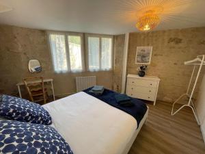 Maisons de vacances Gite Azay-le-Rideau, 4 pieces, 6 personnes - FR-1-381-531 : photos des chambres