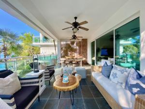 Stunning Beachfront Condo With Private Beach, Las Terrenas-El Limón