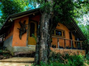 SHADOW MASK BUNGALOW